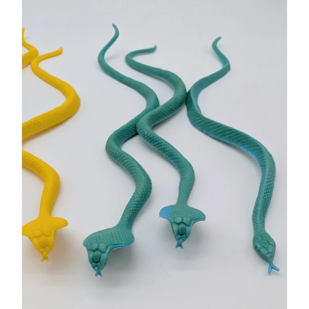 Lot Of 15 Hard Plastic Snakes Toys Party Favors Cake Toppers